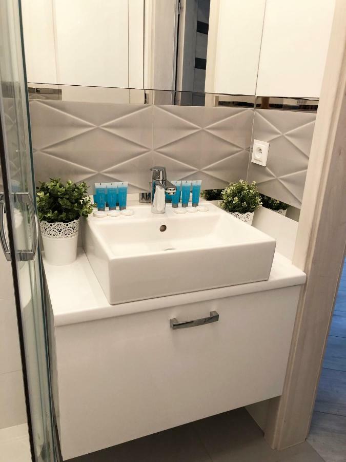 Ozarowska 77 - 1Br By Homeprime Varsóvia Exterior foto
